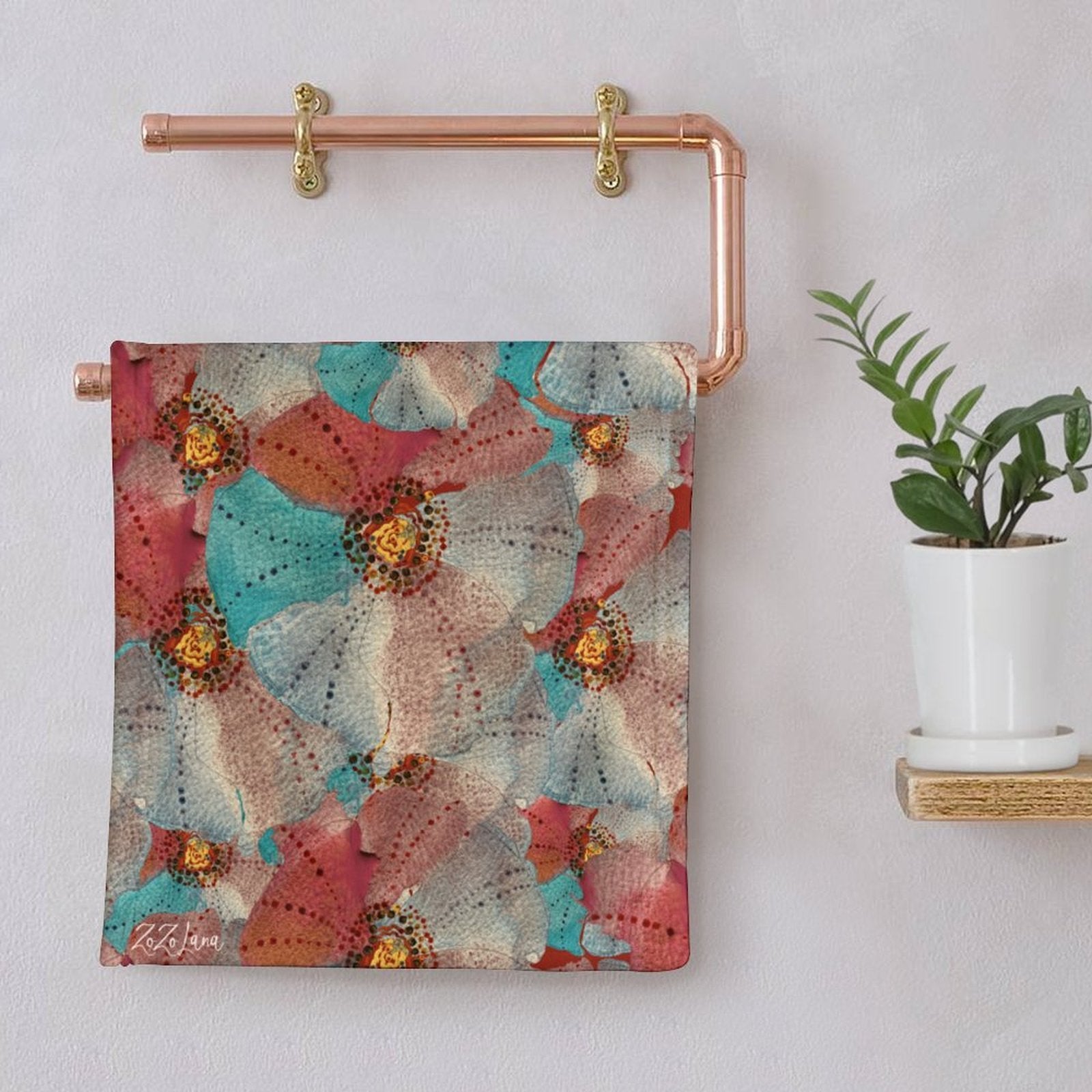 ZoZoLana Grand Fleur Hand Towel