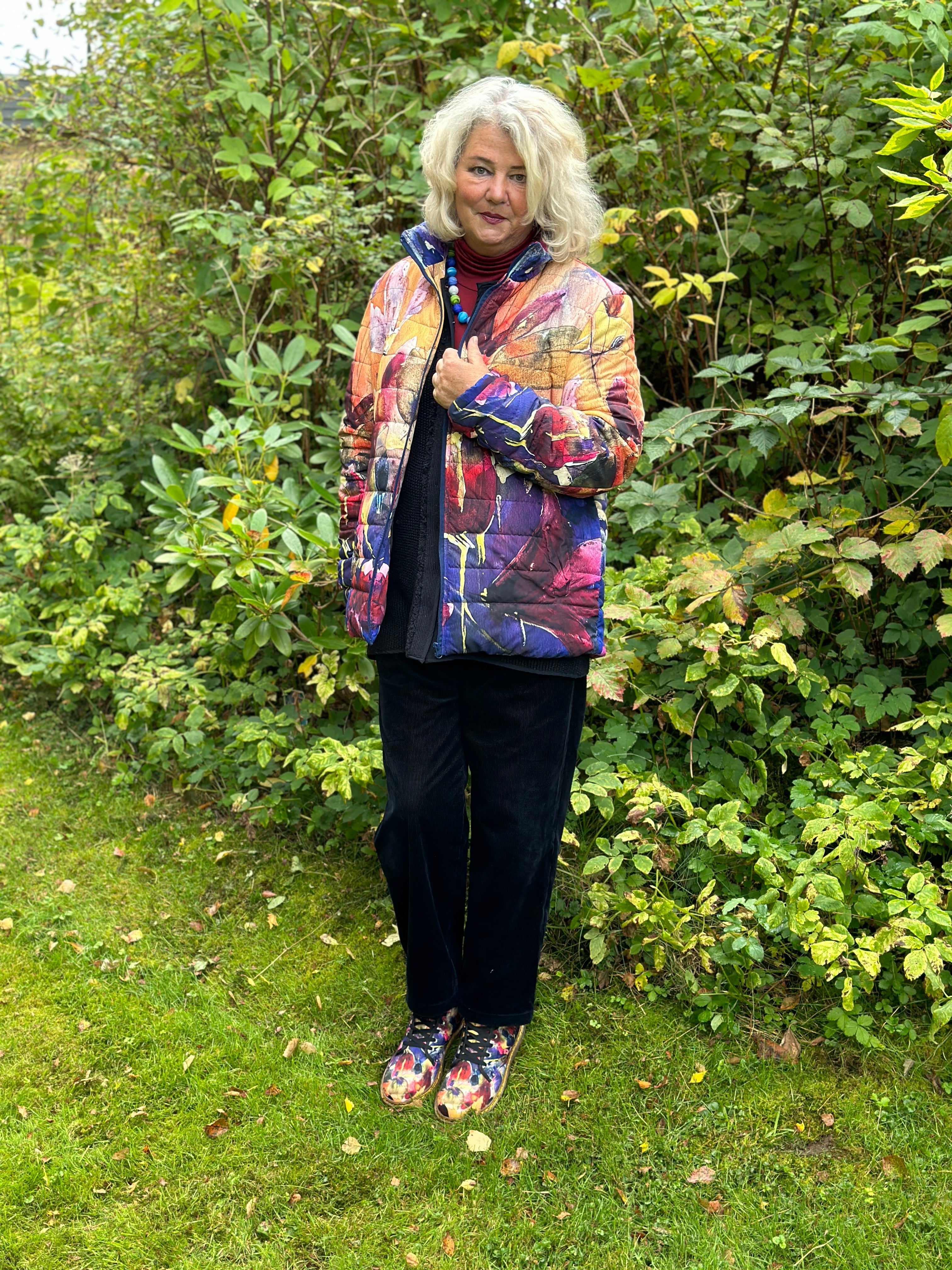Winter Cyclamen Damen Wattierte Pufferjacke mit Kapuze