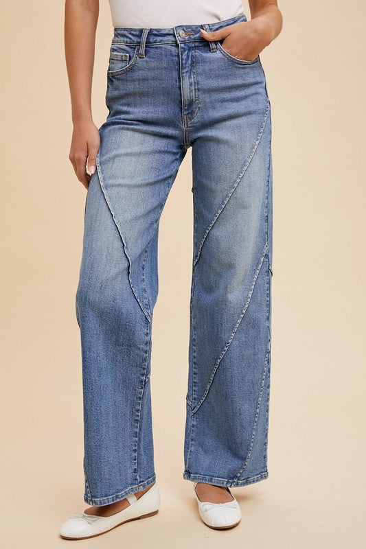 Women's decorative seams wide leg jeans in blue denim with a high waist and slight stretch